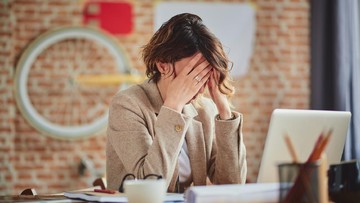 8 Kebiasaan Sehari-hari yang Mempercepat Penuaan Dini